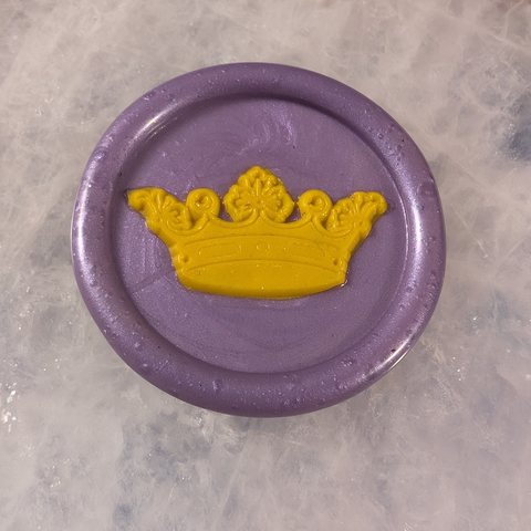 Crown wax seal